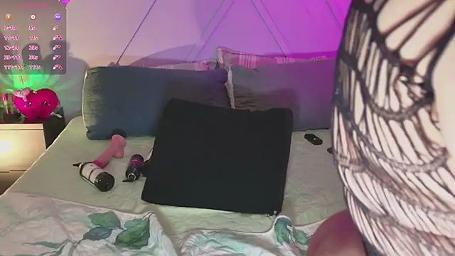 emmajohnss webcam