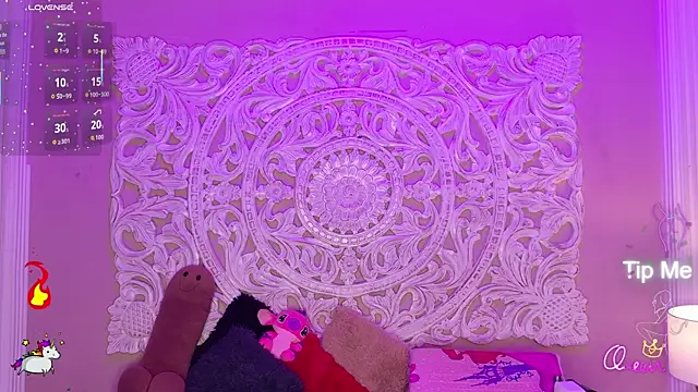 MalaikaBrown webcam