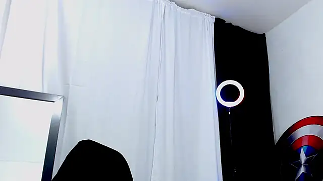 Antonywebb94 live sex cam