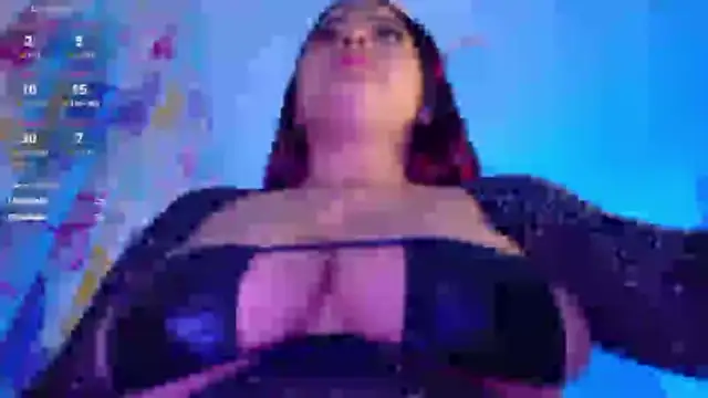 NicolleTaylor webcam