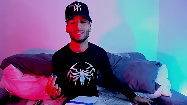 Thiagoferreti webcam