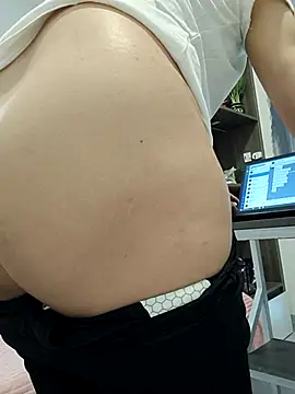 susu_baby webcam