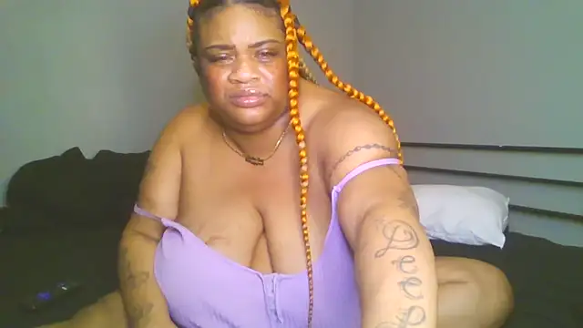 NaughtyHottieBBW