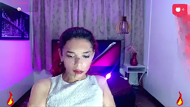 luisa__torres webcam