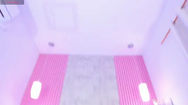 ArianaRougee webcam