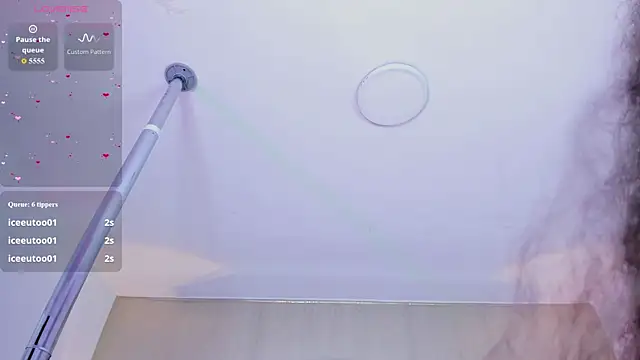 LilithBloom7 webcam
