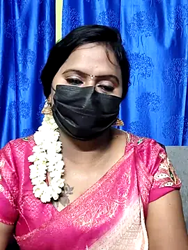 Meera_mia webcam
