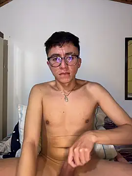 CamiRojas_boy webcam