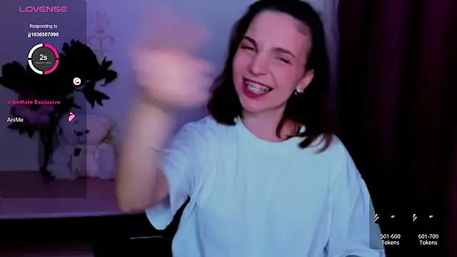 KindHazelHere_ webcam