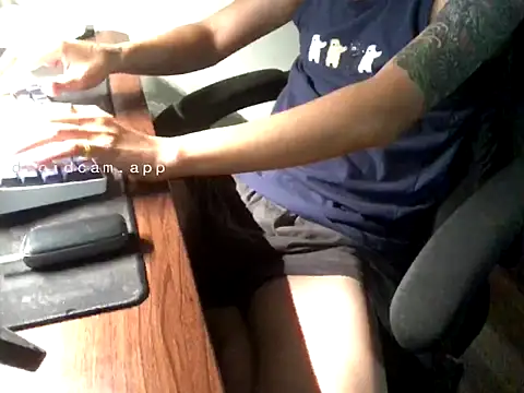 Ryan67533 webcam