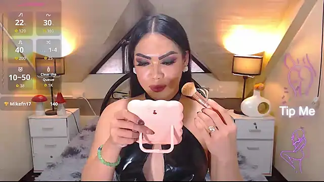 GODDESSHUGECOCKANDREA webcam