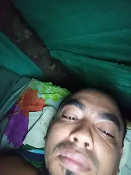 TrustingTranche webcam