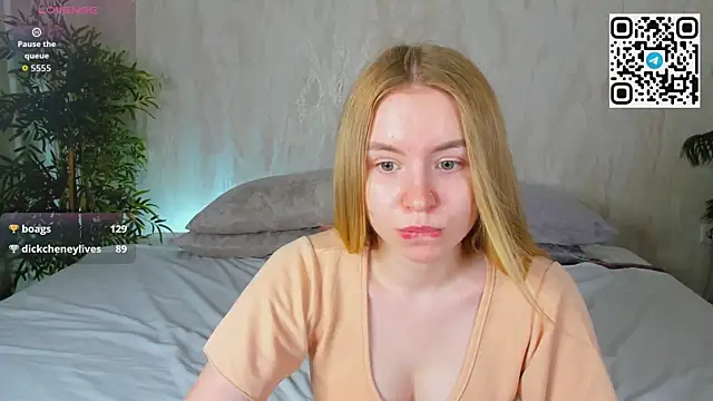 Linda__Bloom webcam
