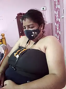 tamil_lathikaaa webcam