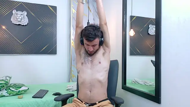 KingOfTemptation webcam