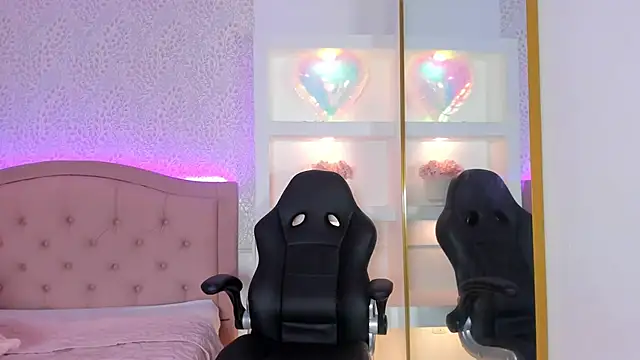 layla-Play webcam