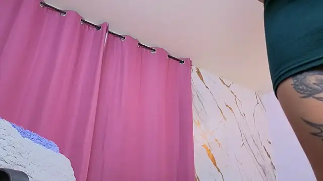 Perla_cambell webcam