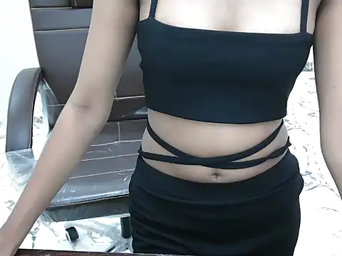 lovelyshaski webcam