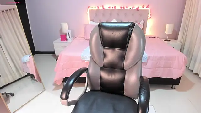 Emily__cley webcam
