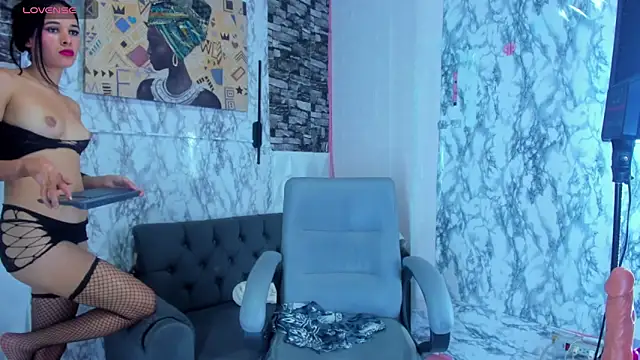 Lacy_Ambar webcam