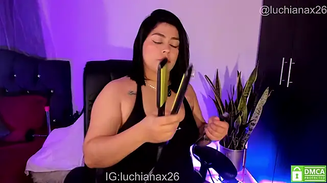 lucy26_ webcam
