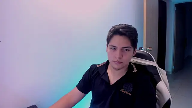 Asta_YunoXXX webcam