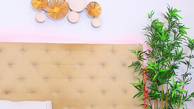 TemptingLuna_ webcam