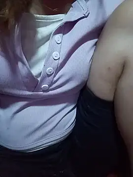 Maikute9696 webcam