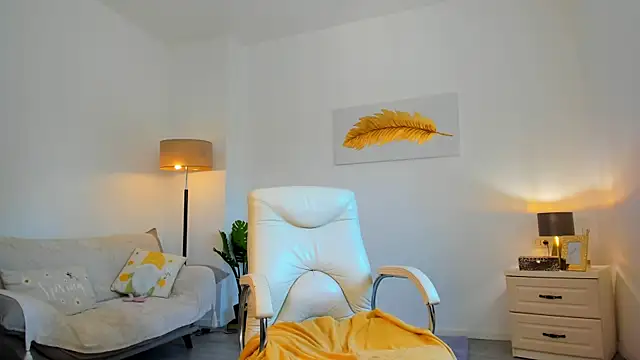Nicolle_Lexy webcam