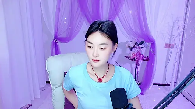 Tili_Lucky webcam