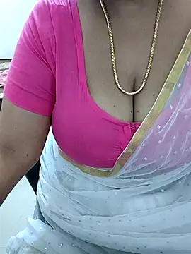 Reshma-09 webcam