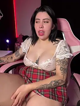 Watch Draculona-666 live on EroticFlix - High definition streams
