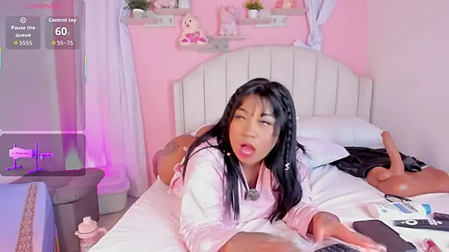 Emily_restrepo webcam