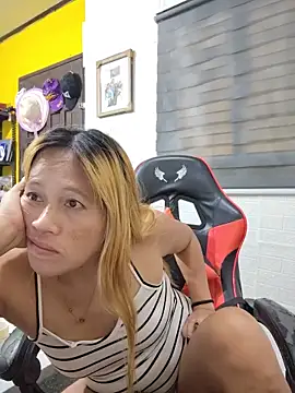 CockBiter83 webcam
