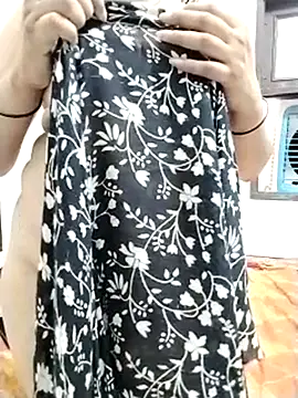 sexyy_nidhii webcam