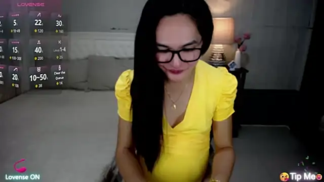 AsianSweetHeartxX webcam
