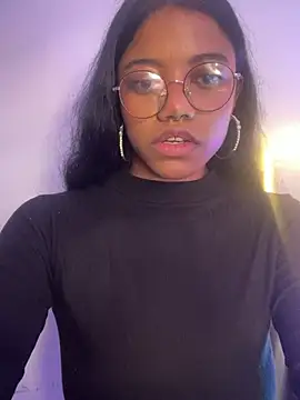 Watch Ariana_roxe_ live on EroticFlix - High definition streams