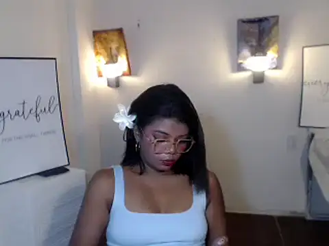 Asian_chicksxx webcam