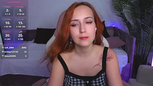 Alexa_temptress live cam on StripChat