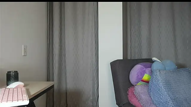 Mia_sweet80 webcam