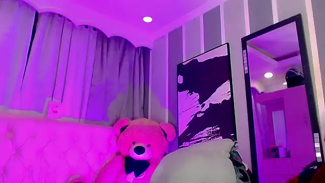 Julia_Bulette1 webcam