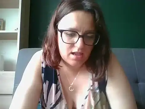 sensual_paris webcam