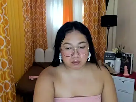 BigCockLexie live cam on StripChat
