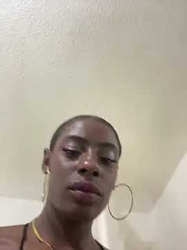 DominatriX_X webcam