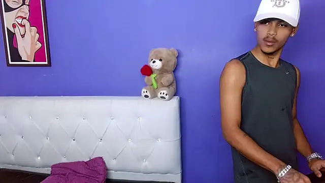 Angel_foxc13 webcam