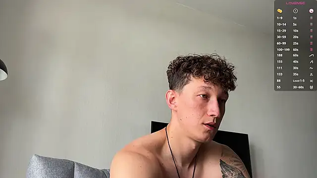 ohh_dani webcam