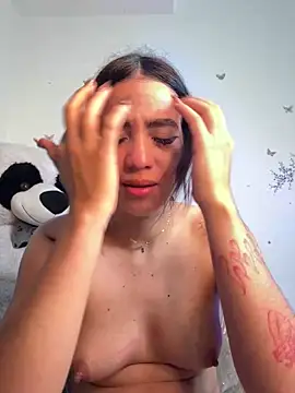 IamSteph13 live sex cam