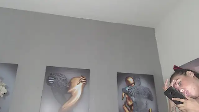 AntonellaBlanc live cam on StripChat