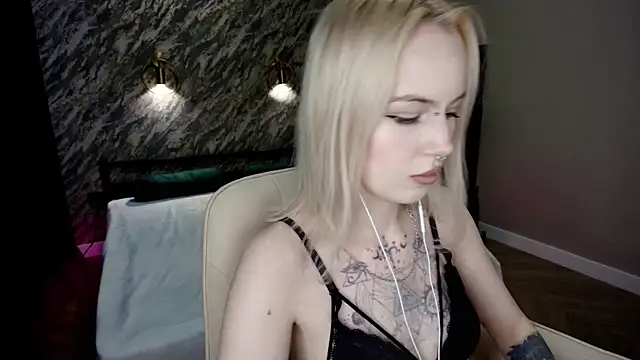 saykoblade live cam on StripChat