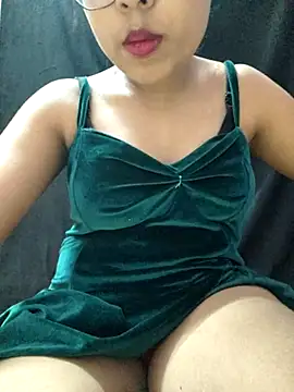 Roshni_98 webcam